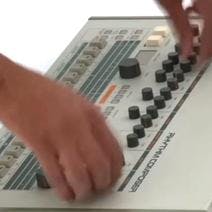 History of the Roland 909 in 10 Tracks 