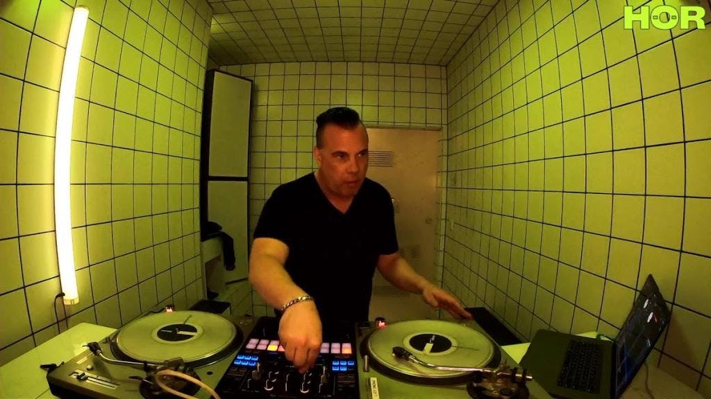 Quest - DJ Godfather | HÖR - Mar 3 / 2022