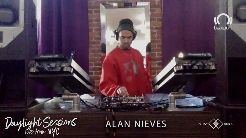 Daylight Sessions - Alan Nieves